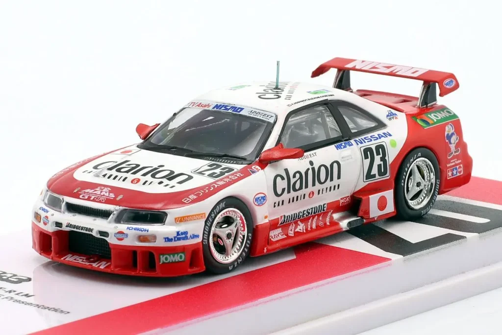 โมเดลรถ 1:64 Nissan Skyline GT-R LM #23 Kazuyoshi Hoshino, Toshio Suzuki, Masahiko Kageyama 24 ชั่วโมง เลอมังส์ ปี 1995 Tarmac Works