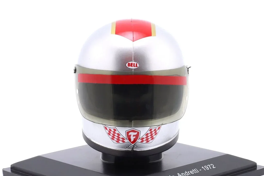 หมวกนักแข่งจำลอง 1:5 Ferrari 312B2 #3 Mario Andretti ฟอร์มูล่าวัน ปี 1972 Spark