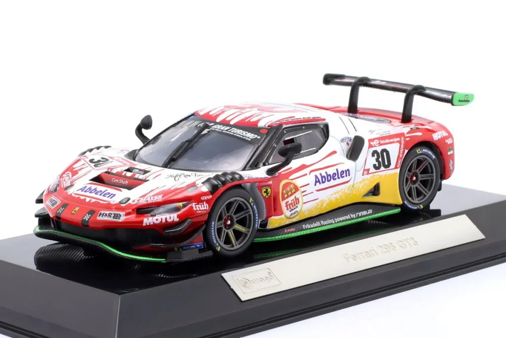 โมเดลรถ 1:43 Ferrari 296 GT3 #30 Earl Bamber, Nick Catsburg, David Pittard, Felipe Fernández Laser 24 ชั่วโมง เนือร์บวร์กริง ปี 2023 Bburago