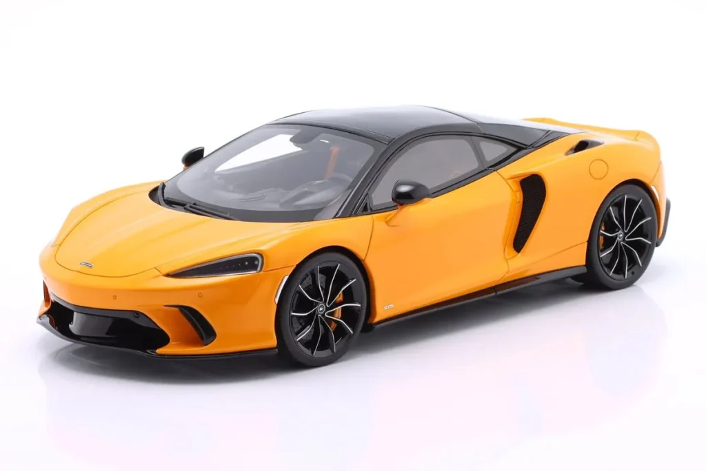 โมเดลรถ 1:18 McLaren GTS ปี 2025 สีส้ม GT-SPIRIT