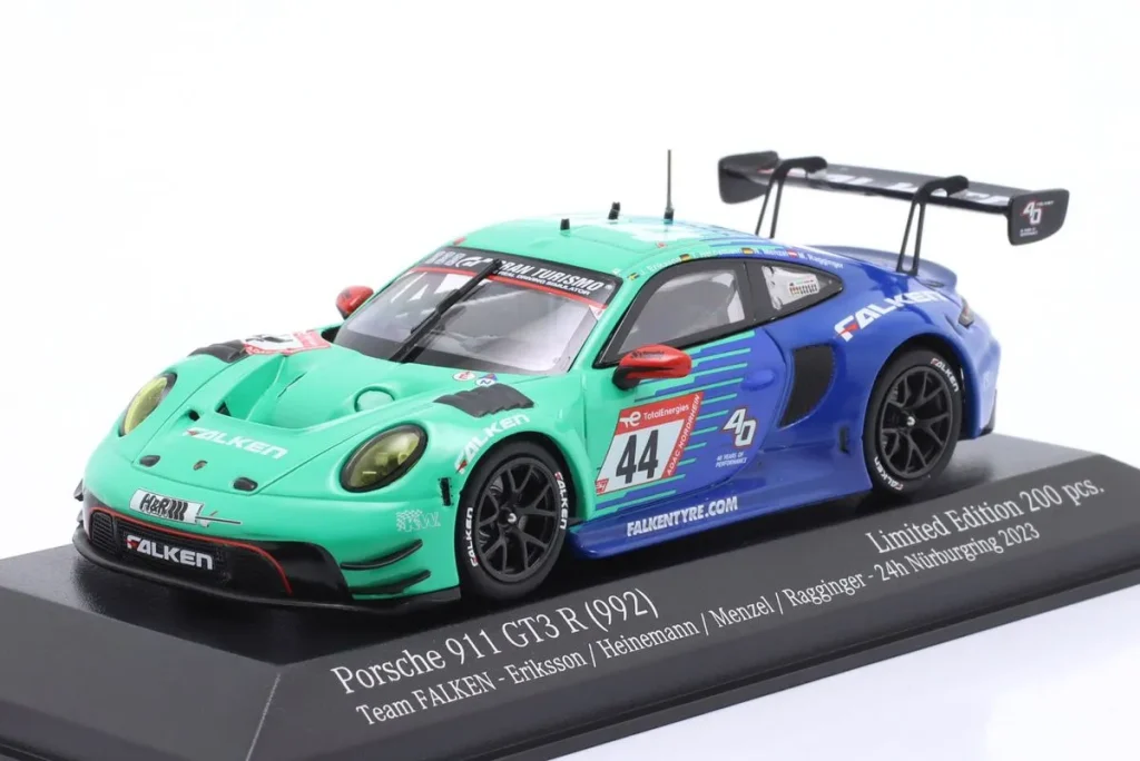 โมเดลรถ 1:43 Porsche 911 (992) GT3 R #44 Joel Eriksson, Tim Heinemann, Nico Menzel, Martin Ragginger อันดับ 10 24h Nürburgring ปี 2023 Minichamps