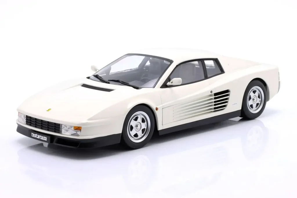โมเดลรถ 1:18 Ferrari Testarossa ปี 1986 สีขาว KK-Scale