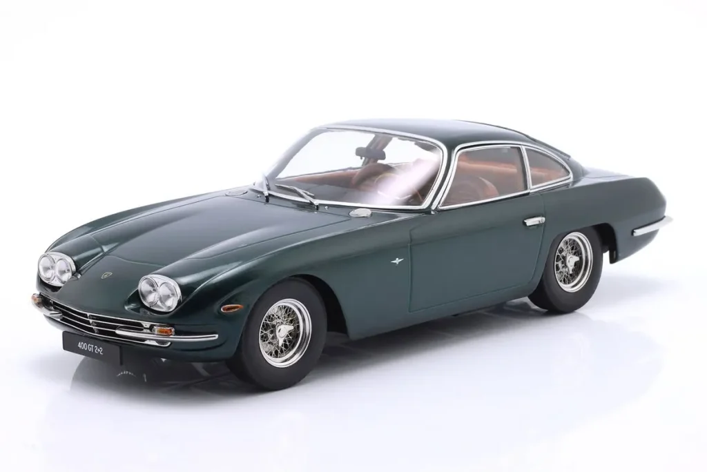 โมเดลรถ 1:18 Lamborghini 400 GT 2+2 ปี 1966 สีเขียวเข้มเมทัลลิก KK-Scale