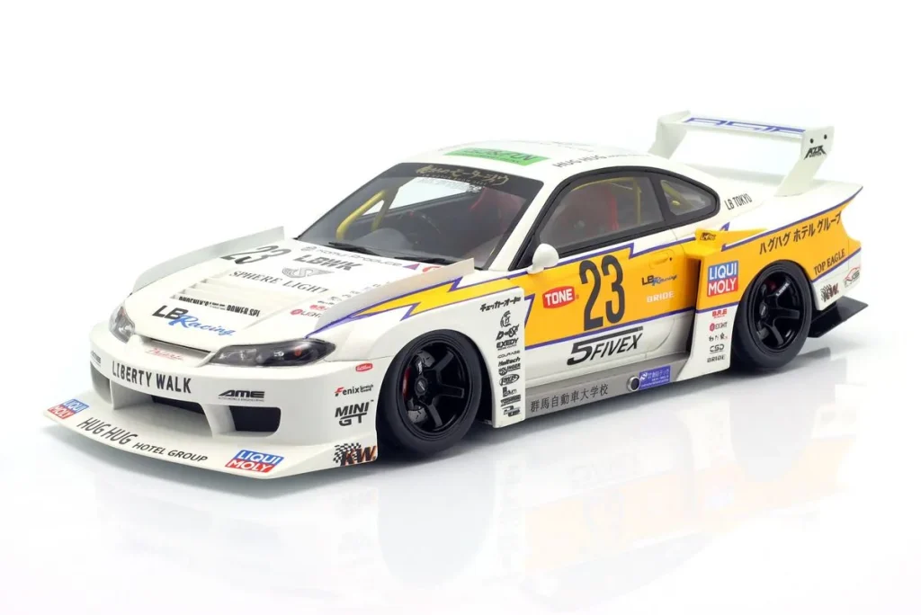 โมเดลรถ 1:18 Nissan S15 Silvia LB Super Silhouette #23 ปี 2021 สีขาว / เหลือง GT-SPIRIT