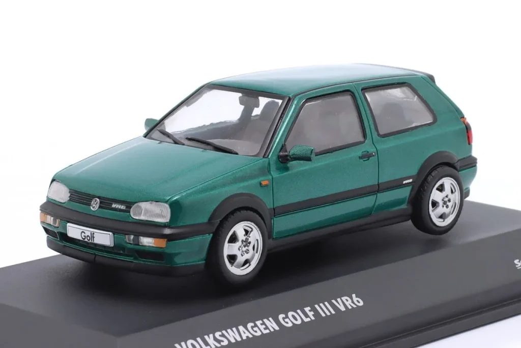 โมเดลรถ 1:43 Volkswagen VW Golf III VR6 ปี 1994 สีเขียว เมทัลลิก (dragon เขียว pearl) Solido