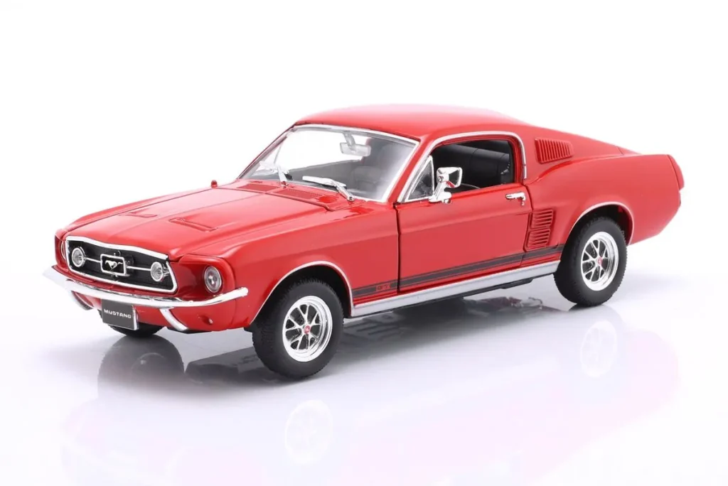 Model 1:24 Ford Mustang GT year 1967 red Welly