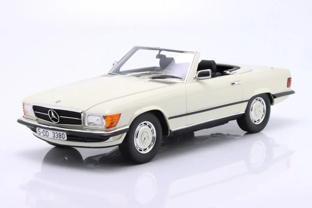 โมเดลรถ 1:12 Mercedes-Benz 380SL (R107) Cabriolet ปี 1983 สีขาว Matrix