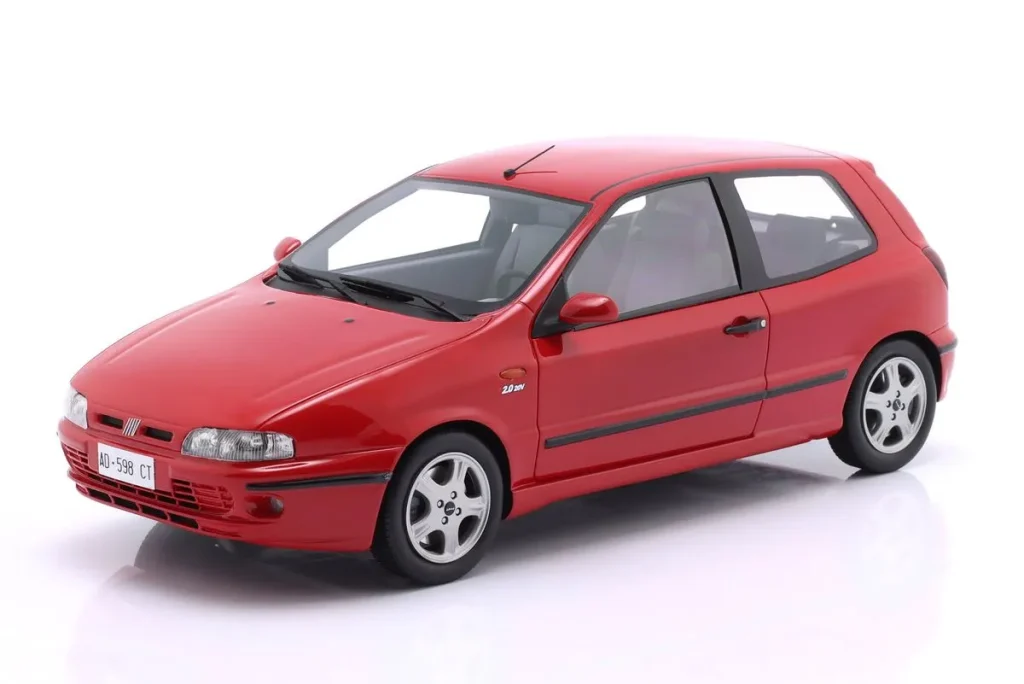 车型 1:18 Fiat Bravo HGT 2.0 20V 年 1995 红色 Mitica