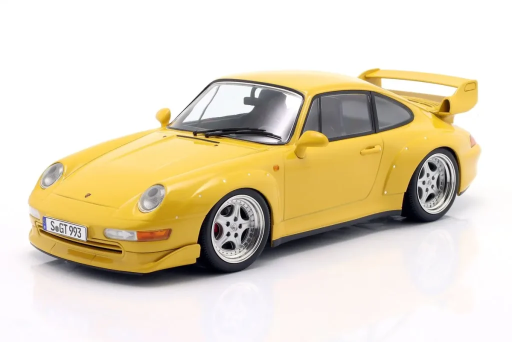 โมเดลรถ 1:18 Porsche 911 (993) GT2 ปี 1996 สีเหลืองสปีด KK-Scale
