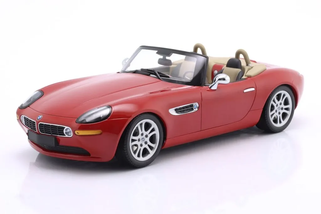 โมเดลรถ 1:18 BMW Z8 Roadster ปี 2000 สีแดง Minichamps
