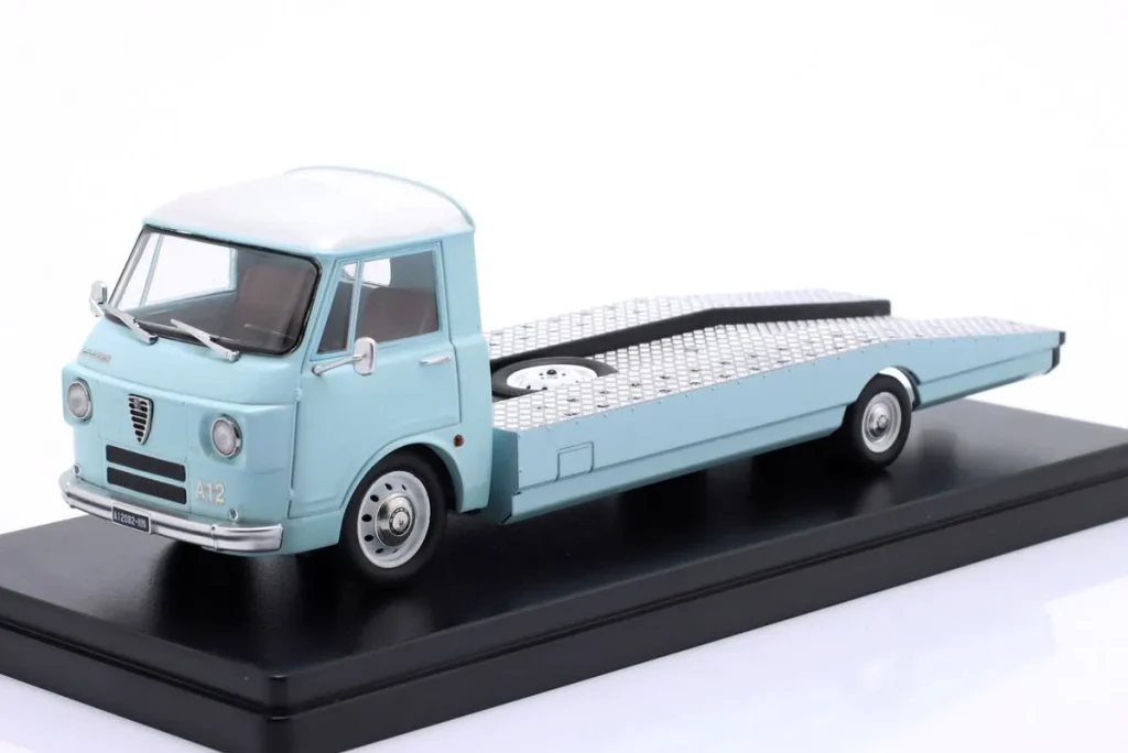 โมเดลรถ 1:43 Alfa Romeo A12 (F12) Serie 1 Abschleppwagen ปี 1967 สีฟ้าอ่อน Mitica