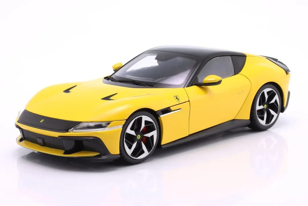 โมเดลรถ 1:18 Ferrari 12Cilindri ปี 2024 สี Modena เหลือง Polistil 18FE02014-HC