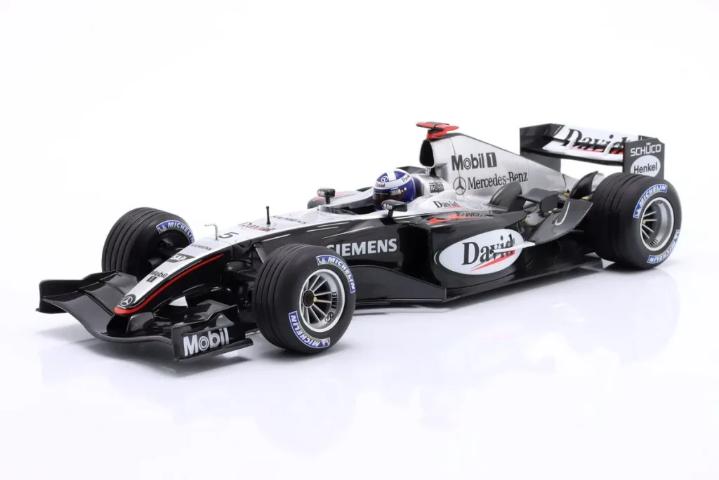 车型 1:18 McLaren MP4/19 #5 David Coulthard 一级方程式年 2004 Minichamps