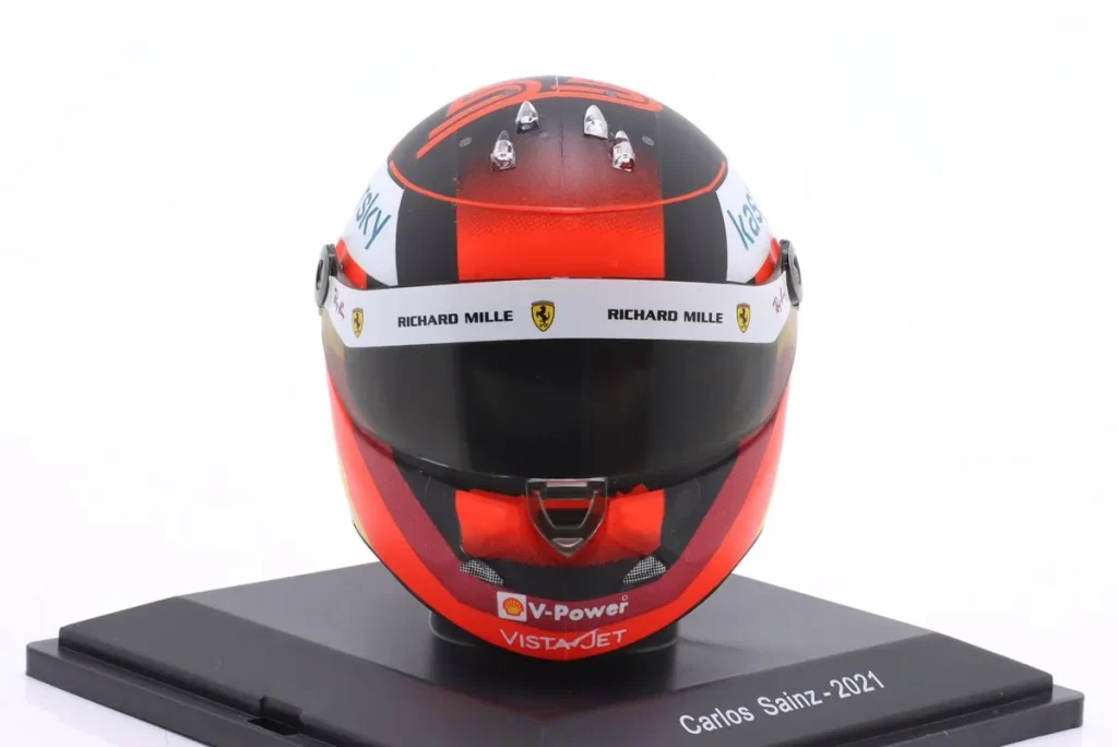 仿真赛车头盔 1:5 Ferrari SF21 #55 Carlos Sainz jr. 一级方程式年 2021 Spark