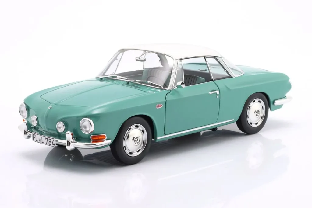 โมเดลรถ 1:18 Volkswagen VW Karmann Ghia 1500 Typ 34 ปี 1961 สี pacific เขียว Norev