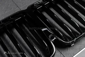 กระจังหน้า BMW G07 X7 เส้นเดี่ยว สีดำเงา