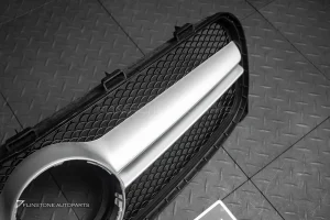 กระจังหน้า W156 GLA-Class Facelift ทรง GLA45 AMG สีเทา-โครเมี่ยม