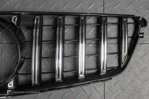 กระจังหน้า W204 C-Class ทรง GT สีดำ-โครเมี่ยม