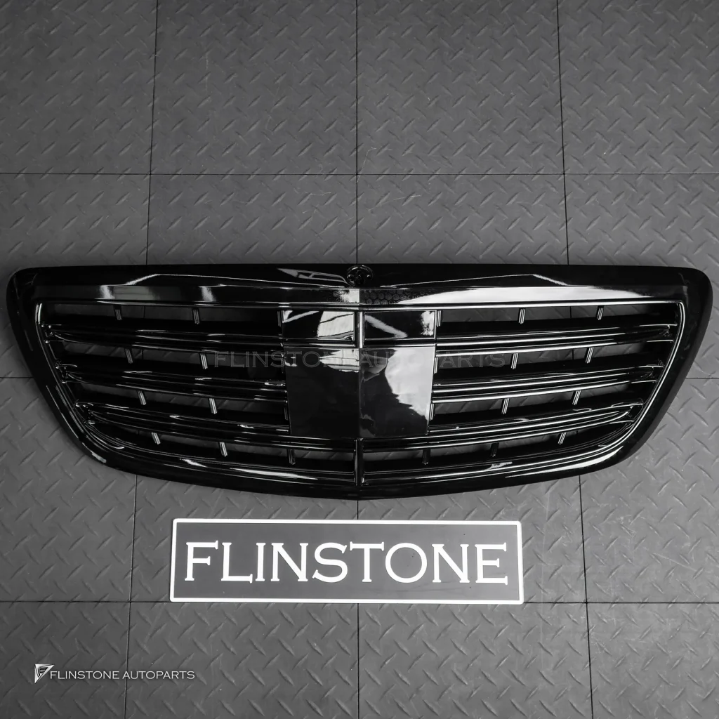 กระจังหน้า W222 S-Class ทรง S65 AMG สีดำเงา