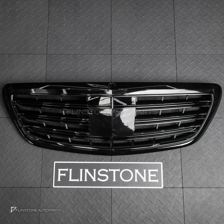 กระจังหน้า W222 S-Class ทรง S65 AMG สีดำเงา