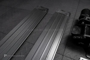 บันไดข้างไฟฟ้า Mercedes Benz W464 G-Class แบบสั้น