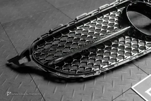 กระจังหน้า W205 C-Class ทรง Diamond W206