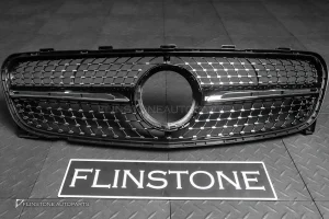 กระจังหน้า W156 GLA-Class Facelift ทรง Diamond สีดำ-โครเมี่ยม