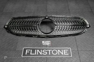 กระจังหน้า W213 E-Class Facelift ทรง Diamond สีเงิน-โครเมี่ยม มีกล้อง สำหรับรถ AV