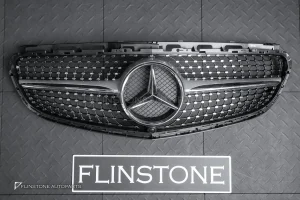 ขาด กระจังหน้า W212 E-Class Facelift ทรง Diamond สีเงิน-โครเมี่ยม