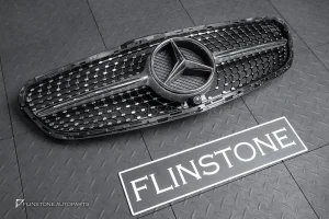 ขาด กระจังหน้า W212 E-Class Facelift ทรง Diamond สีเงิน-โครเมี่ยม