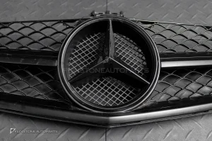 กระจังหน้า W204 C-Class ทรง C63 AMG สีดำด้าน