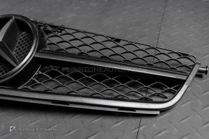 กระจังหน้า W204 C-Class ทรง C63 AMG สีดำด้าน