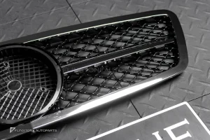 กระจังหน้า W203 C-Class ทรง W204 C63 AMG