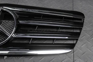 กระจังหน้า W211 E-Class 2007-2009 ทรง Sport 4 ก้าน สีดำ-โครเมี่ยม