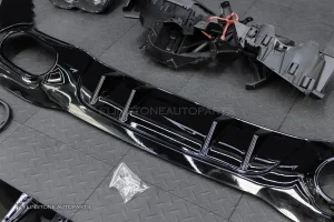 ดิฟฟิวเซอร์พร้อมปลายท่อ สำหรับ W177 A-Class ทรง A45 AMG สีดำ