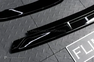 ลิ้นหน้า W206 C-Class ทรง BRABUS สีดำ