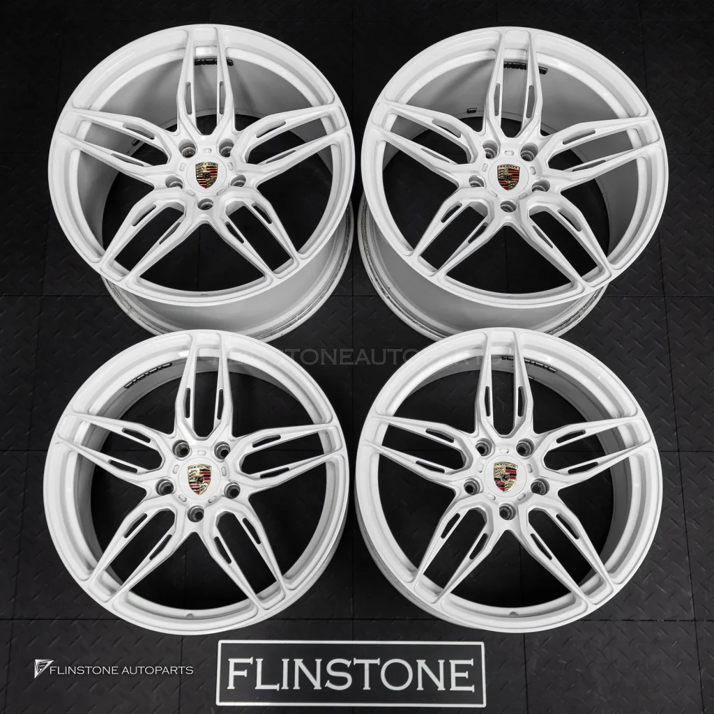 ล้อ USED Custom Forged PORSCHE 992 ไม่ทราบชื่อลาย 5-130 สีขาว ขอบ 20 และ 21 (ของลูกค้าคุณคลิ๊ก)