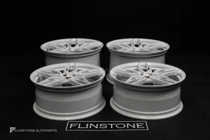 ล้อ USED Custom Forged PORSCHE 992 ไม่ทราบชื่อลาย 5-130 สีขาว ขอบ 20 และ 21 (ของลูกค้าคุณคลิ๊ก)