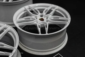 ล้อ USED Custom Forged PORSCHE 992 ไม่ทราบชื่อลาย 5-130 สีขาว ขอบ 20 และ 21 (ของลูกค้าคุณคลิ๊ก)