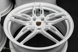ล้อ USED Custom Forged PORSCHE 992 ไม่ทราบชื่อลาย 5-130 สีขาว ขอบ 20 และ 21 (ของลูกค้าคุณคลิ๊ก)