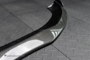 ลิ้นหน้า Carbon Fiber W205 C-Class ทรง BRABUS สำหรับกันชน Avantgarde