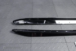สเกิร์ตข้าง BMW G20 series 3 ทรง M Performance สีดำเงา