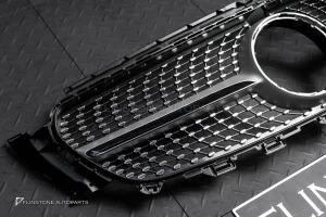 กระจังหน้า W213 E-Class ทรง Diamond มีกล้องหน้า