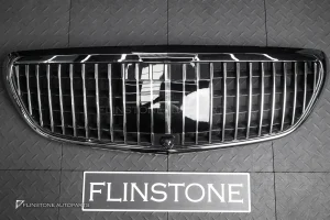 กระจังหน้า W213 E-Class ทรง Maybach สี โครเมี่ยม-ดำเงา