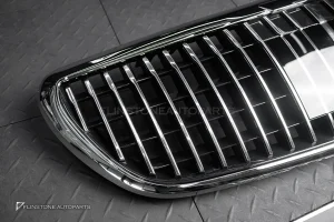 กระจังหน้า W213 E-Class ทรง Maybach สี โครเมี่ยม-ดำเงา