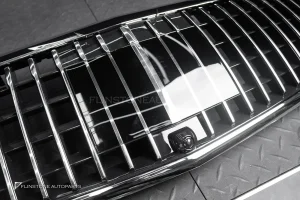 กระจังหน้า W213 E-Class ทรง Maybach สี โครเมี่ยม-ดำเงา