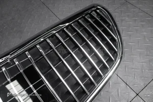 กระจังหน้า W213 E-Class ทรง Maybach สี โครเมี่ยม-ดำเงา