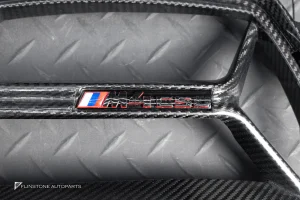 กระจังหน้า Dry Carbon USUS Autoclave สำหรับ BMW M4 G82 ทรง M4 CSL