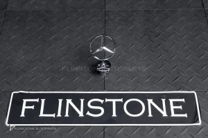 ดาวลอยหน้าฝากระโปรง Mercedes Benz