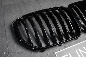 กระจังหน้า BMW X5 G05 เส้นเดี่ยว สีดำเงา ทรง X5M